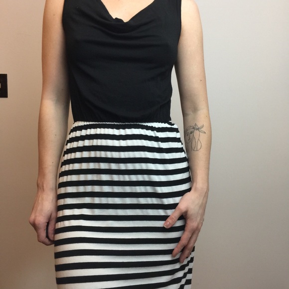 Sunday in Brooklyn Black Striped Sleeveless Dress - Picture 8 of 8